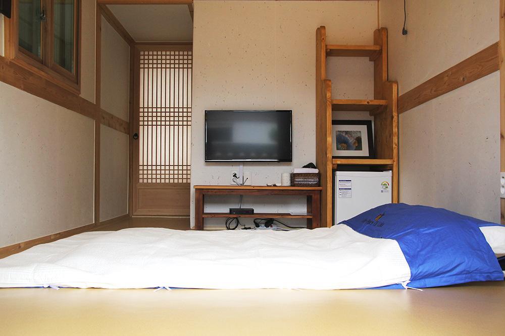 Yeonwoodang Guesthouse Jeonju Exterior foto
